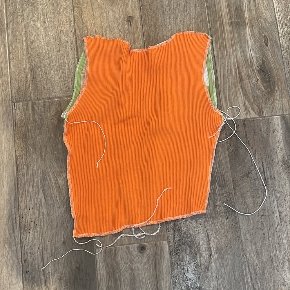 Color block tank - Picture 2 of 2